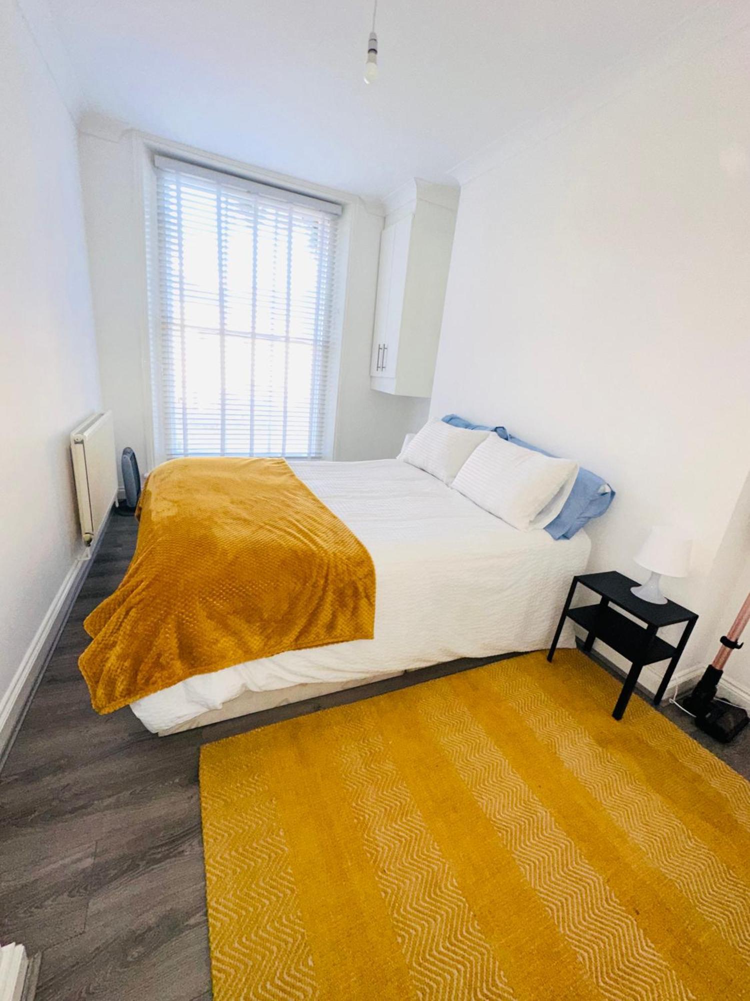A Modern 2 Bedroom Seaside Apartment Hastings Bagian luar foto