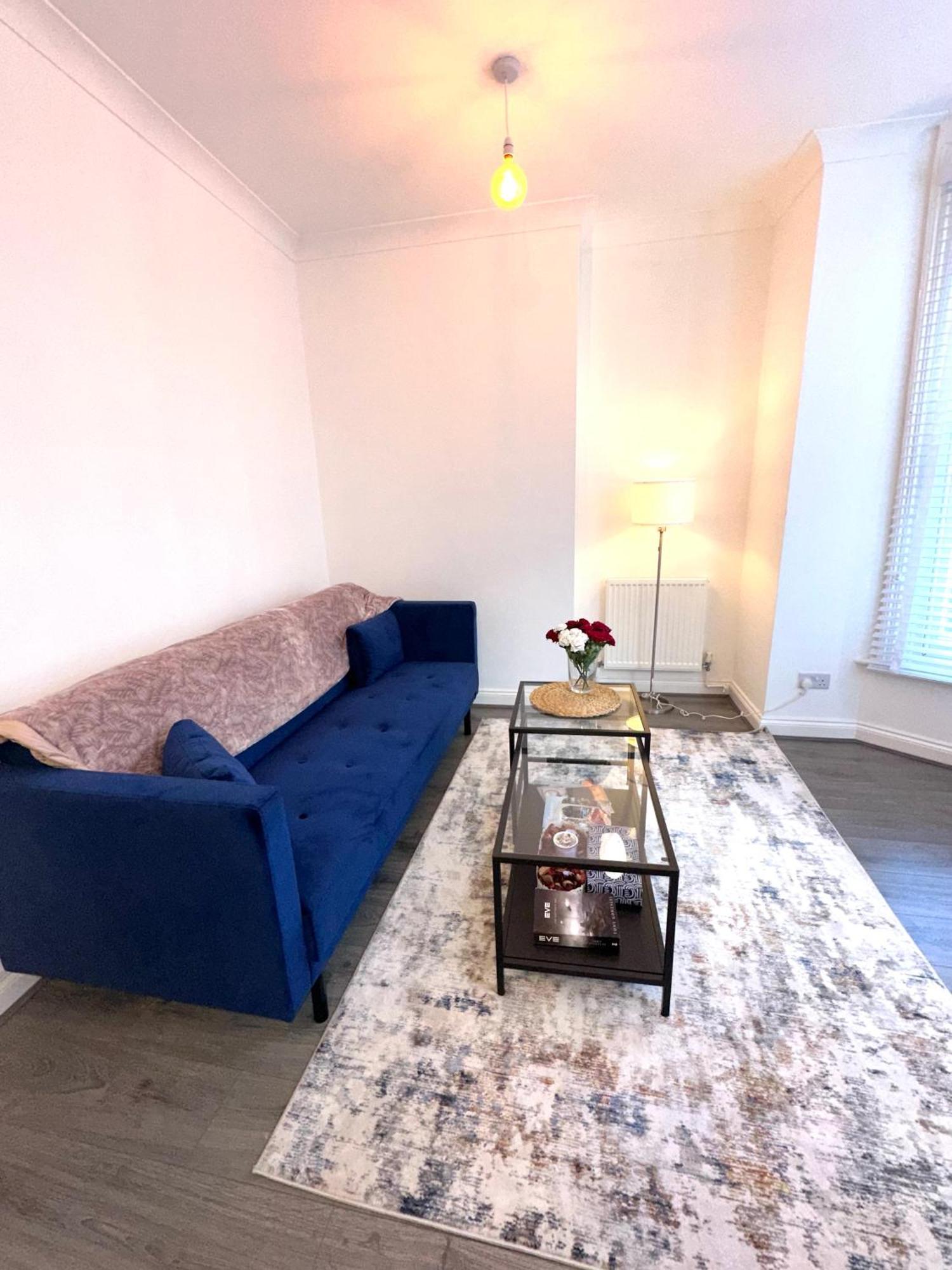 A Modern 2 Bedroom Seaside Apartment Hastings Bagian luar foto